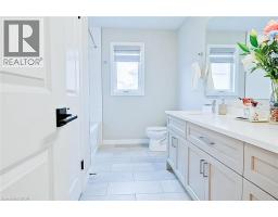 249 Ladyslipper Drive, Waterloo, ON N2V0H5 Photo 18