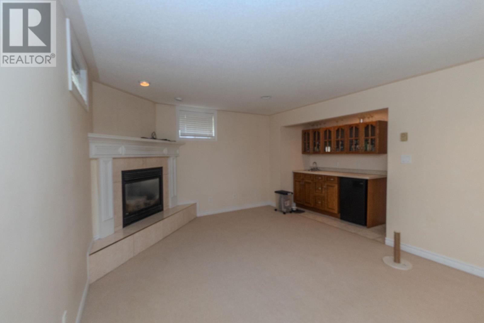 40 Burton RD - 21