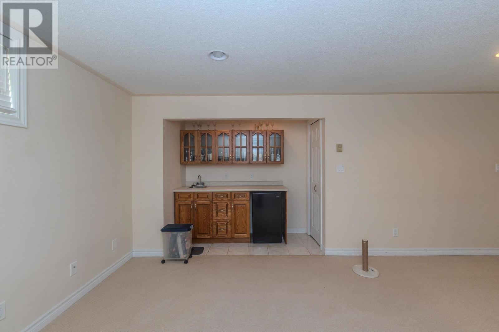 40 Burton RD - 22