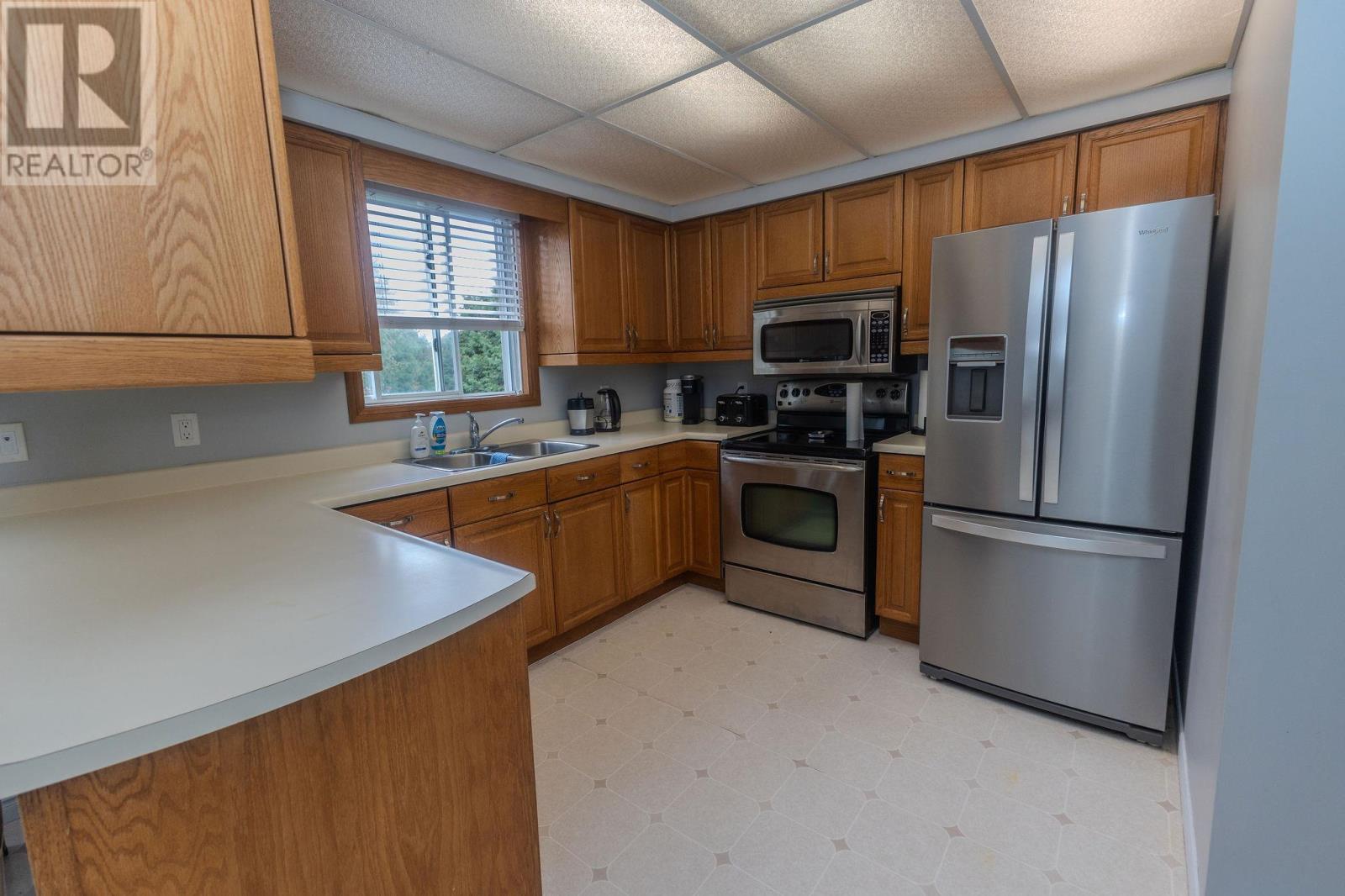 40 Burton RD - Image 36