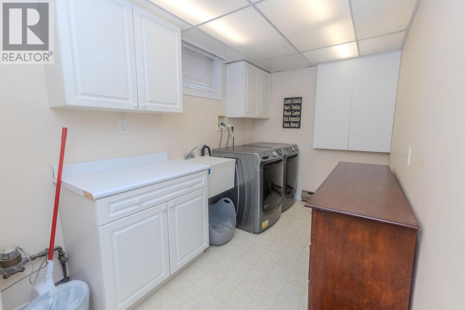 40 Burton RD - 37