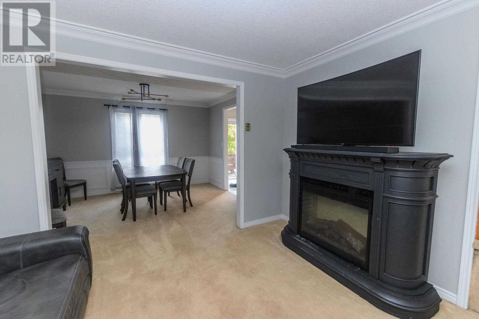 40 Burton RD - 9