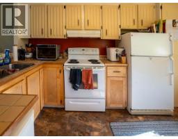 2701 Leecrest Road, Nelson, BC V1L6L1 Photo 11