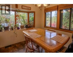 2701 Leecrest Road, Nelson, BC V1L6L1 Photo 12