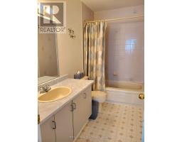 61 Mcgibbon Drive, Ottawa, ON K2L4A6 Photo 13