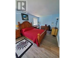 61 Mcgibbon Drive, Ottawa, ON K2L4A6 Photo 8
