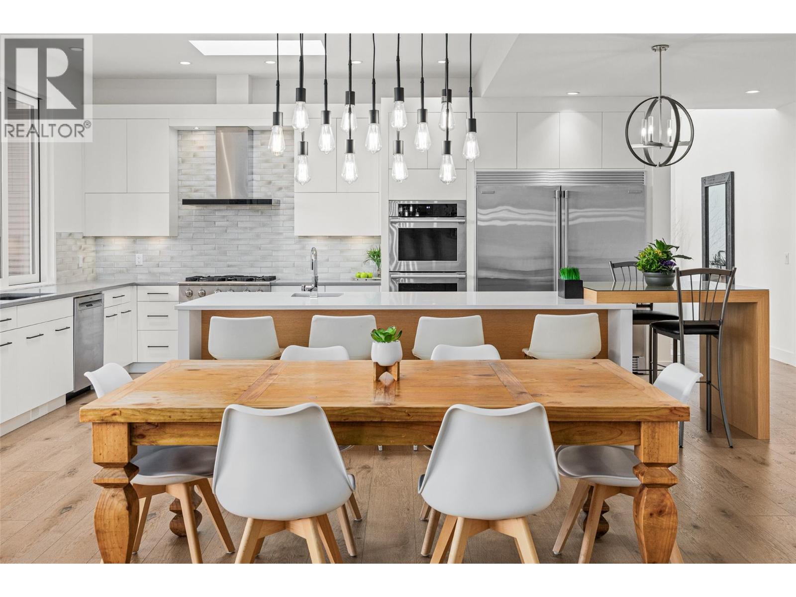 769 & 771 Barnaby Road, Kelowna