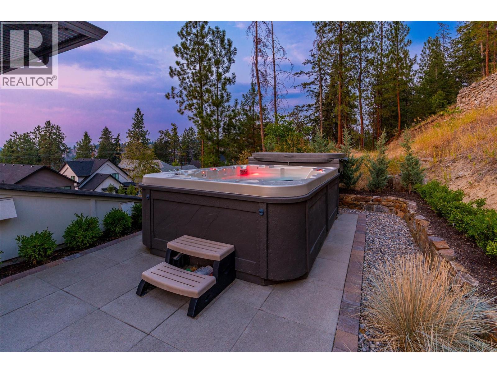 769 & 771 Barnaby Road, Kelowna