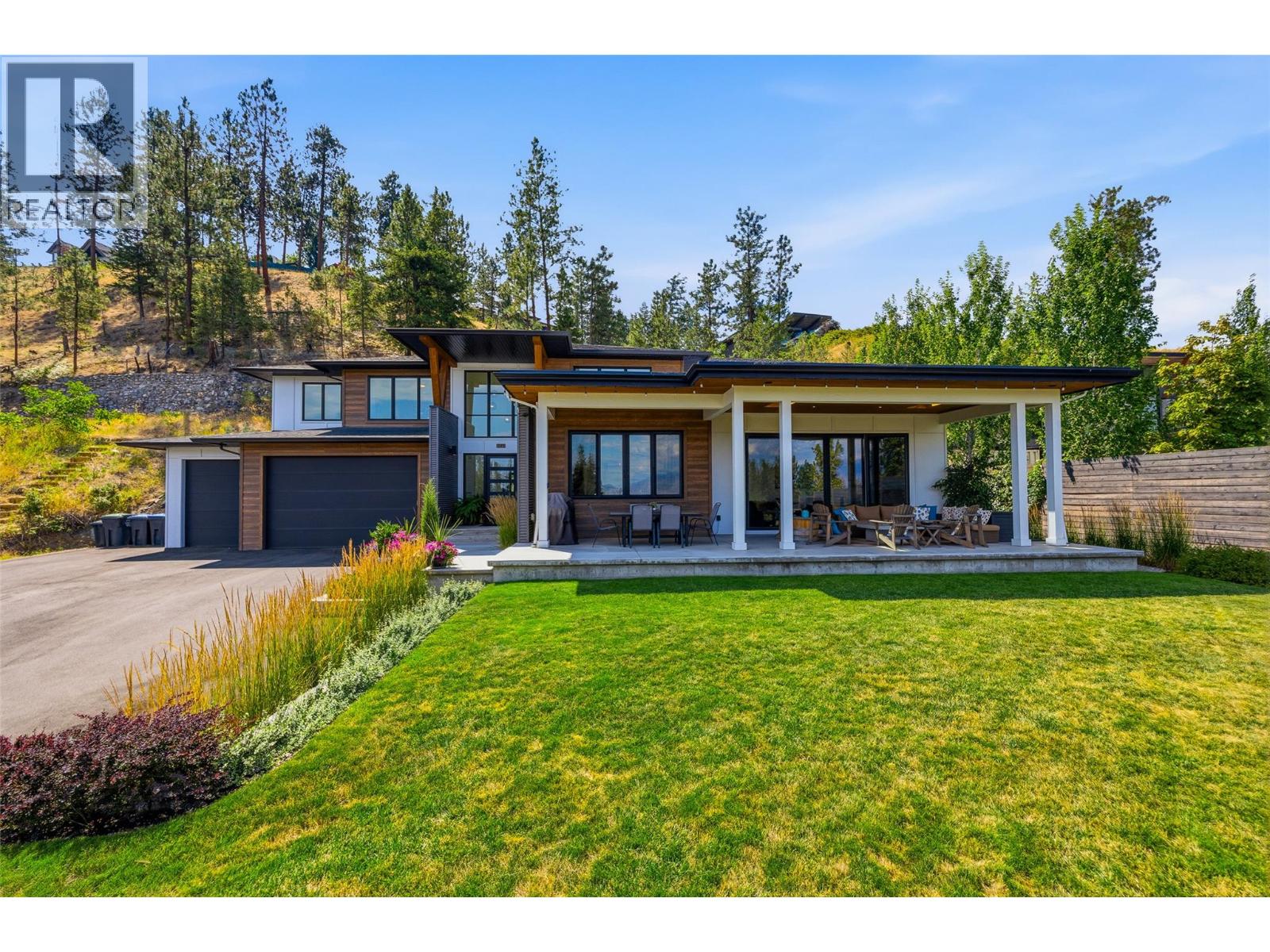 769 & 771 Barnaby Road, Kelowna