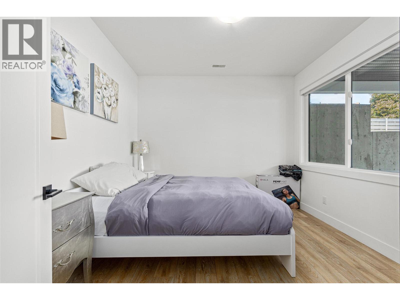 769 & 771 Barnaby Road, Kelowna