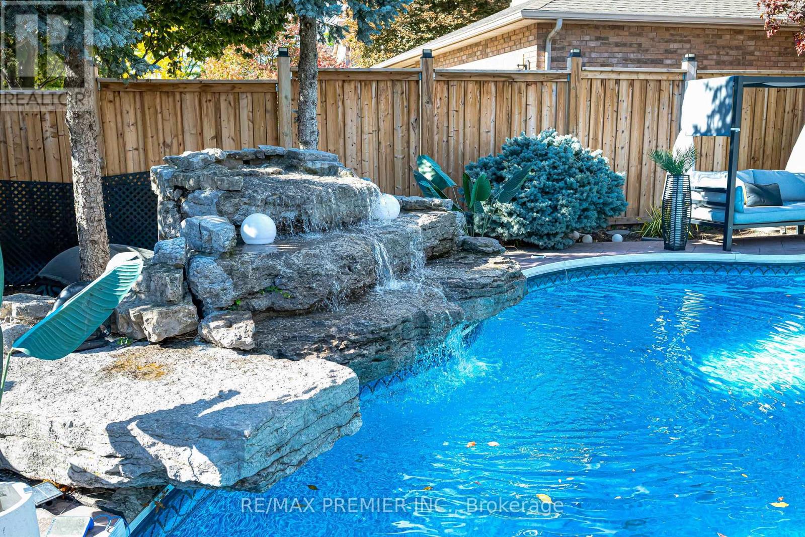 501 Winona Road, Hamilton, ON photo 40