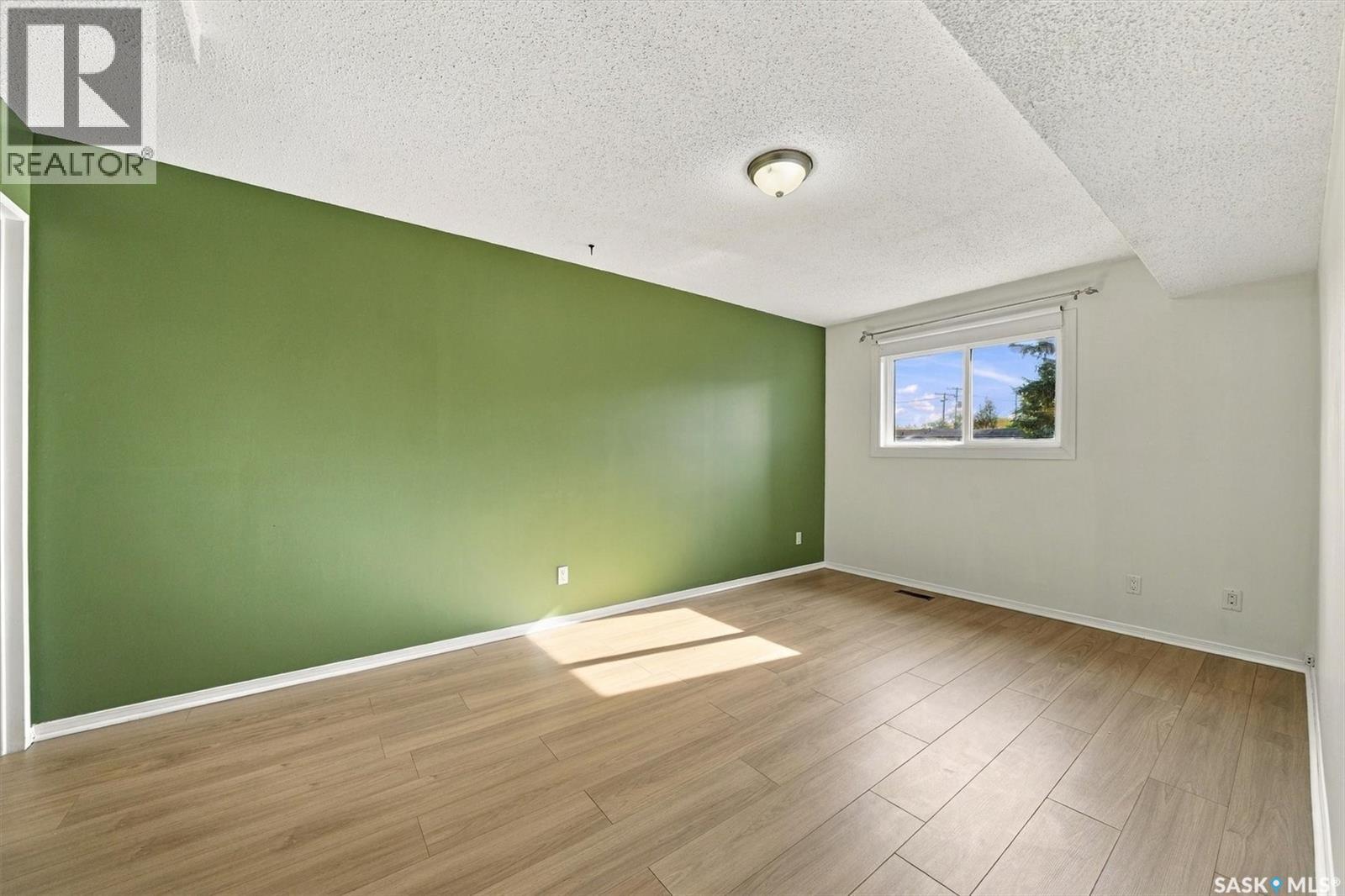 #510 510 Prairie AVENUE - 17