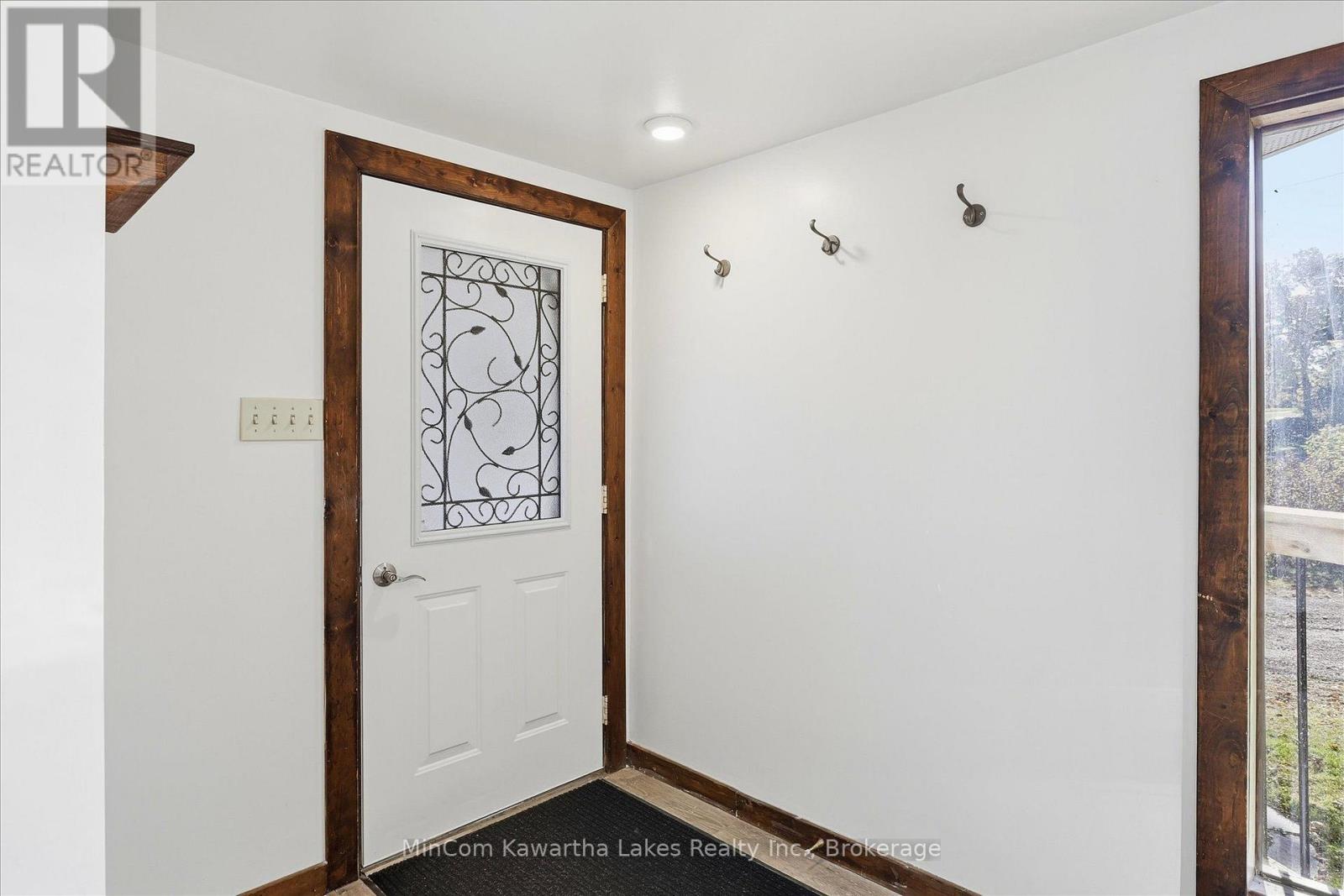 42 WILLOW ROAD - 5