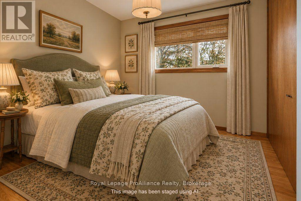 23 THORNCLIFFE DRIVE - 34