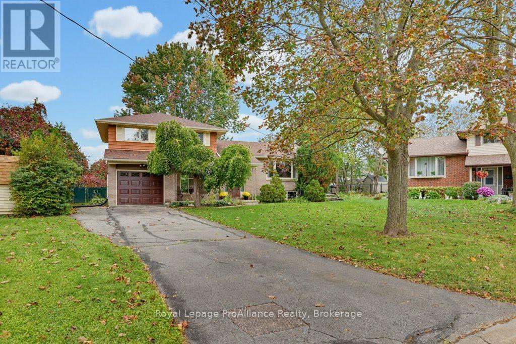 23 Thorncliffe Drive, Belleville, ON photo 49