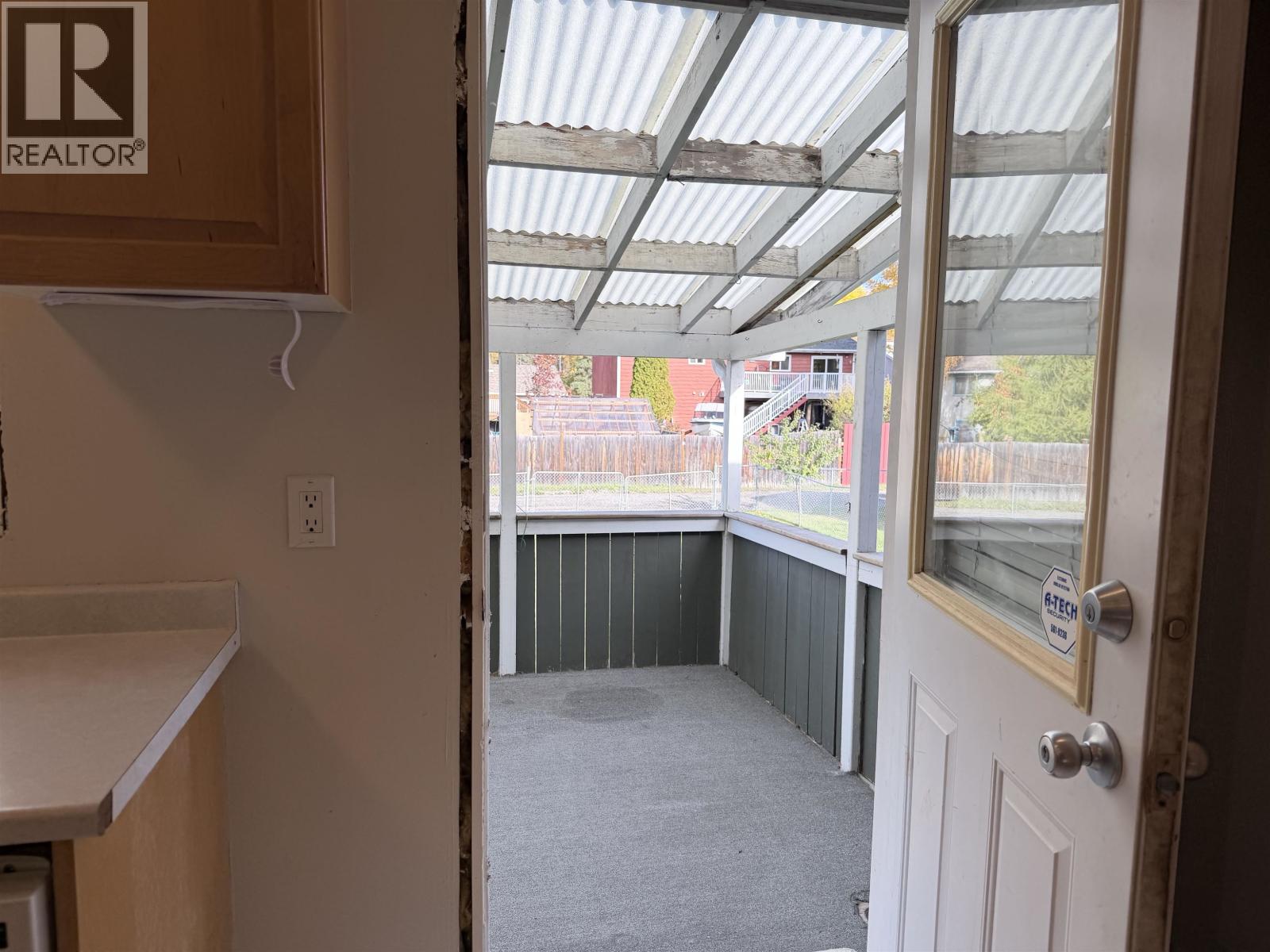 542 DOGWOOD STREET - 31