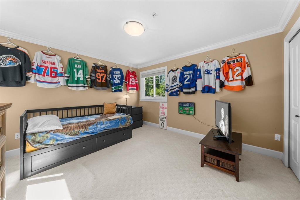 1328 STEVENS STREET, White Rock - Image 1
