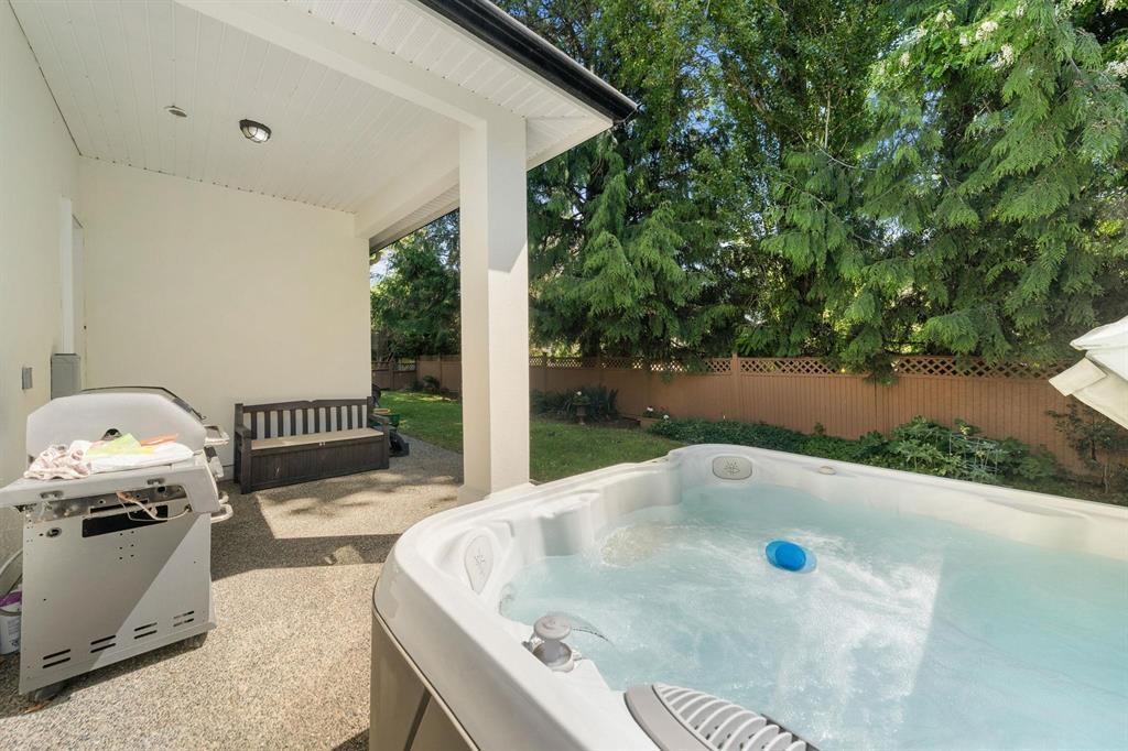 1328 STEVENS STREET, White Rock - Image 1