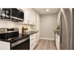 Living room - 131 Kinzie Avenue Unit# Main Floor, Kitchener, ON N2A2J7 Photo 6