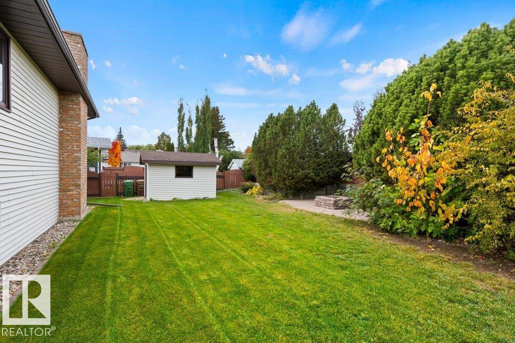 21 LORNE CR - 15