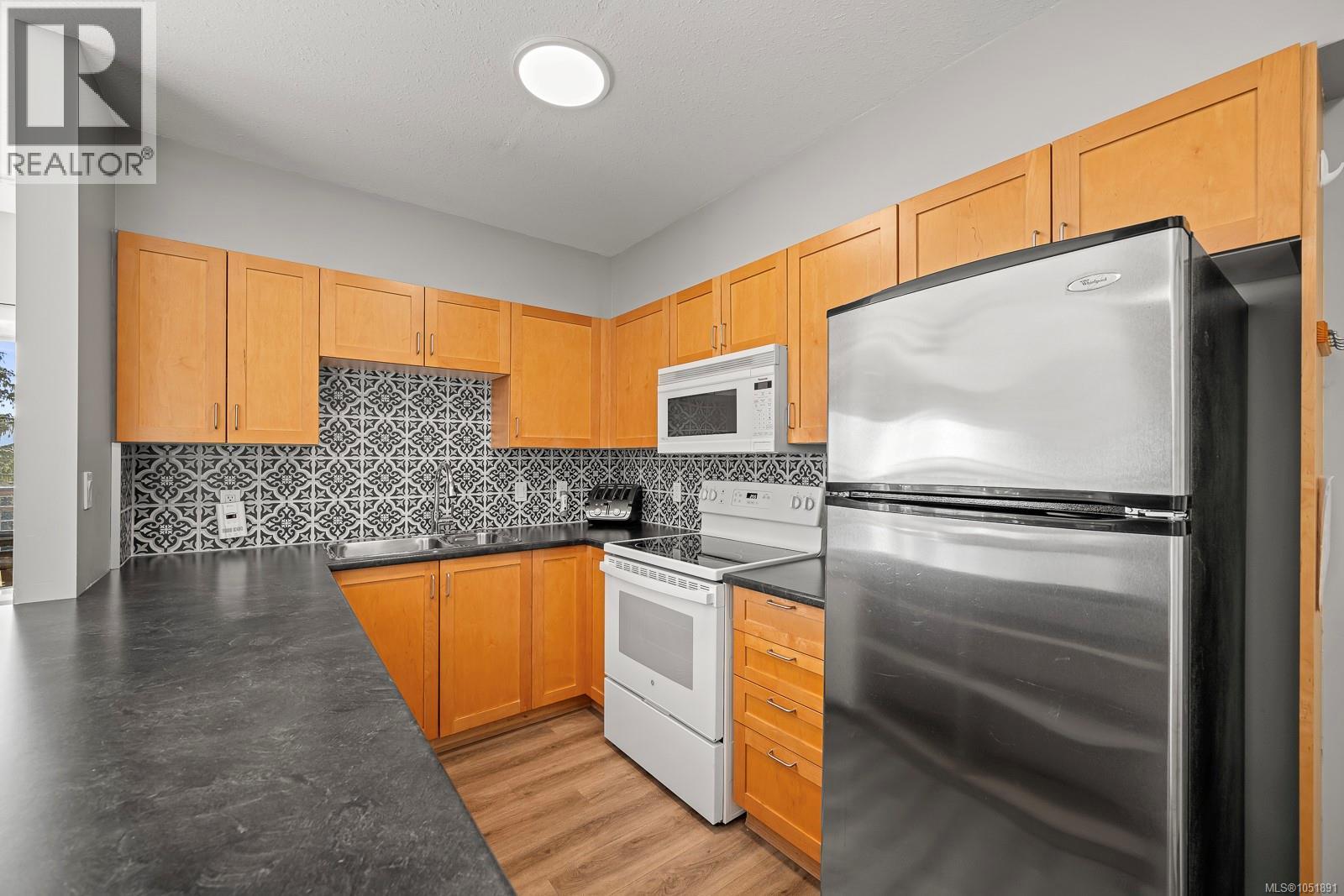 #111 1280 Alpine Rd - 2