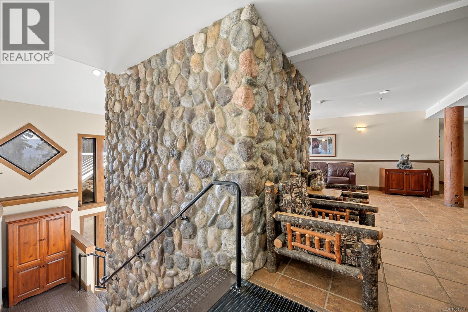 111 1280 Alpine Rd, Courtenay