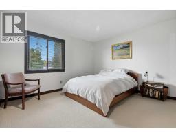 24, 3015 51 Street SW - photo 23