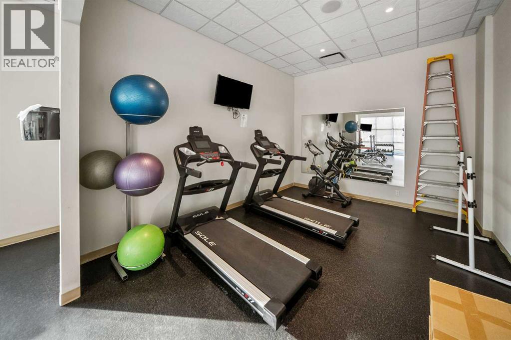 #203 530 12 Avenue SW - 35