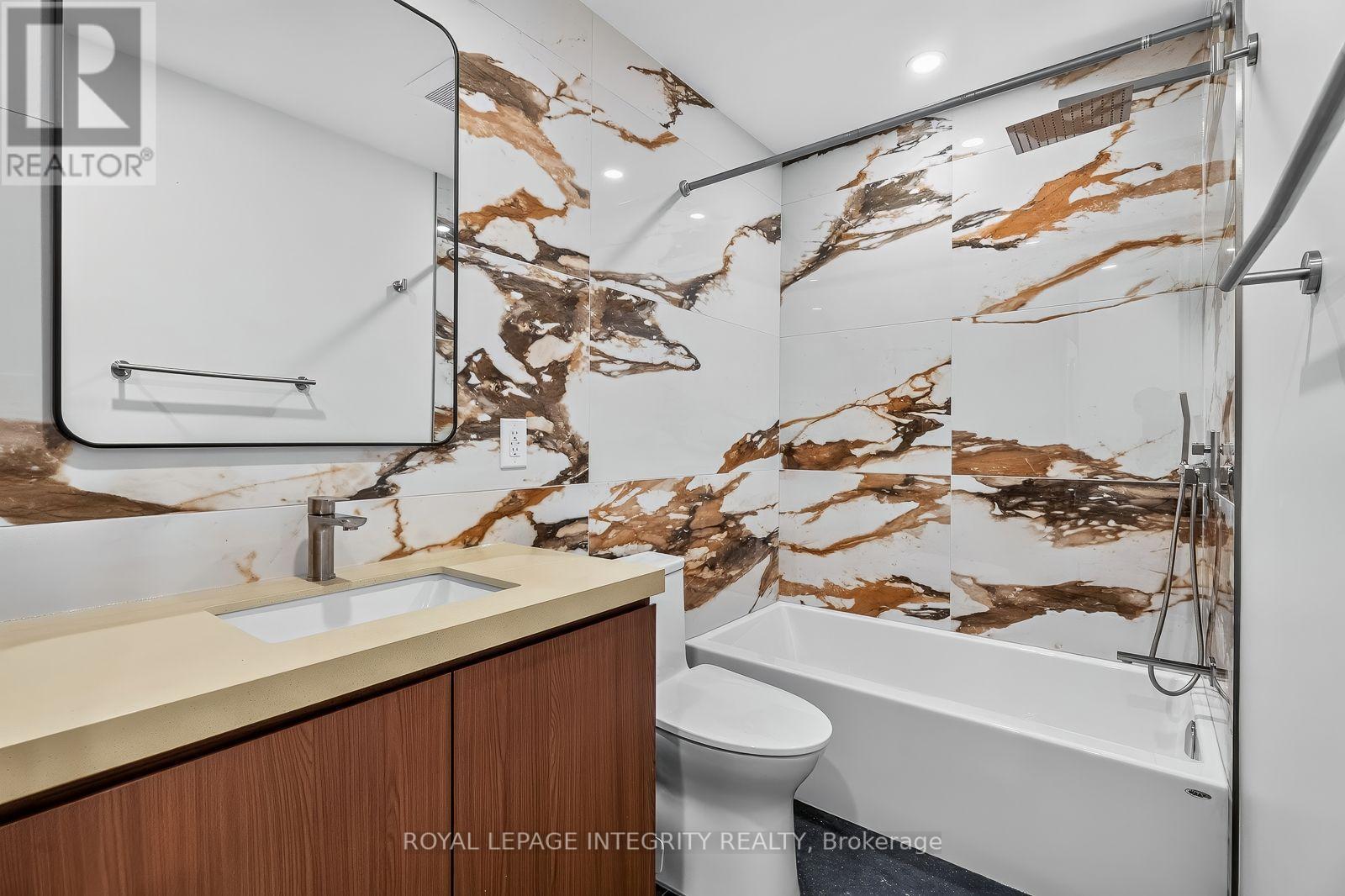 775 Kingfisher Crescent — photo 16