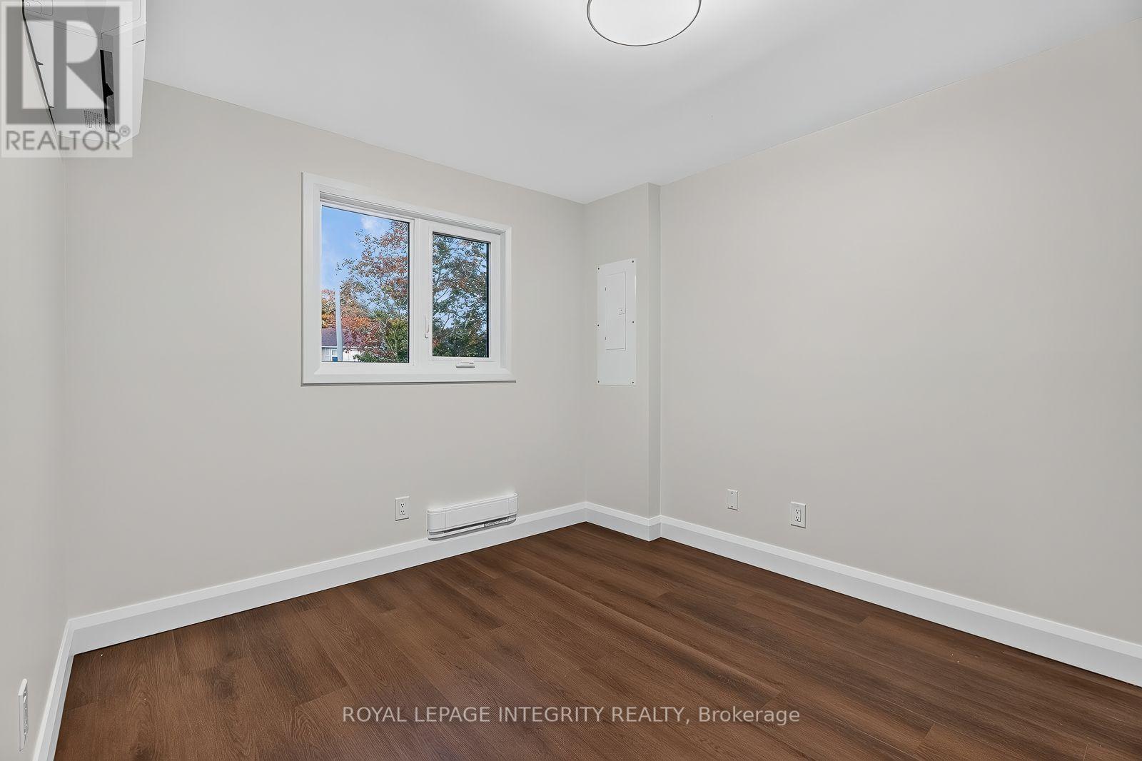 775 Kingfisher Crescent — photo 18