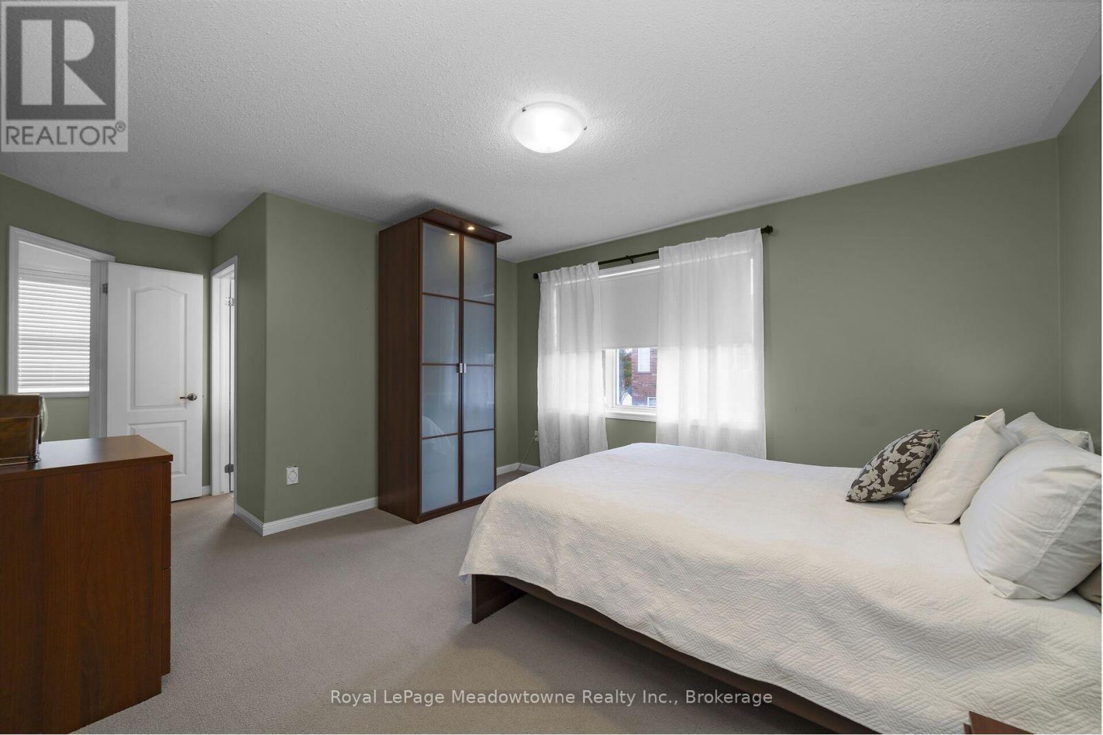 802 STARK CIRCLE - Image 13