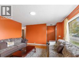63 Faldale Close NE - photo 20