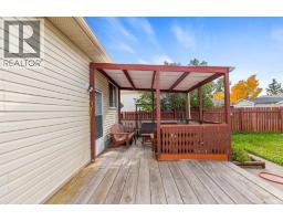 63 Faldale Close NE - photo 34