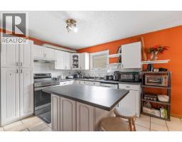 63 Faldale Close NE - photo 6
