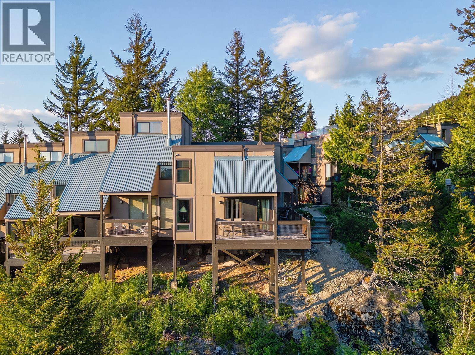 59 2400 CAVENDISH WAY, Whistler - Image 1