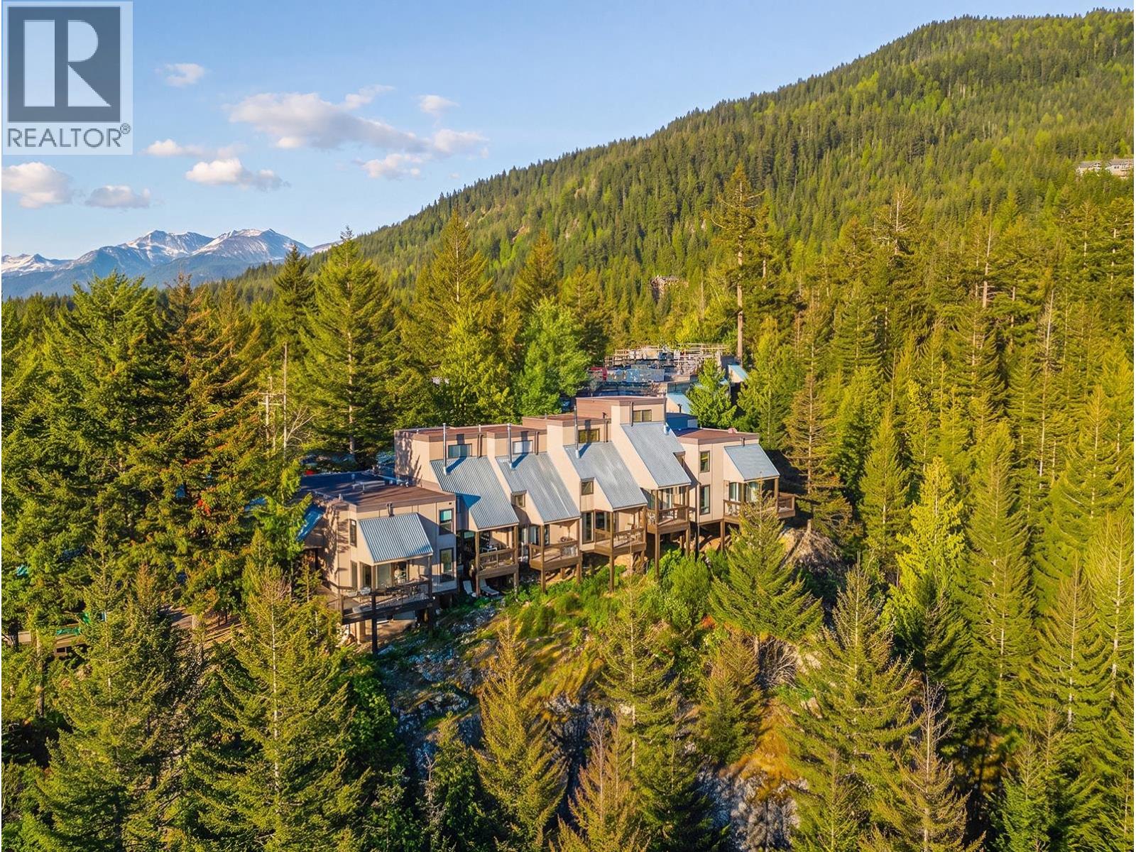 59 2400 CAVENDISH WAY, Whistler - Image 1