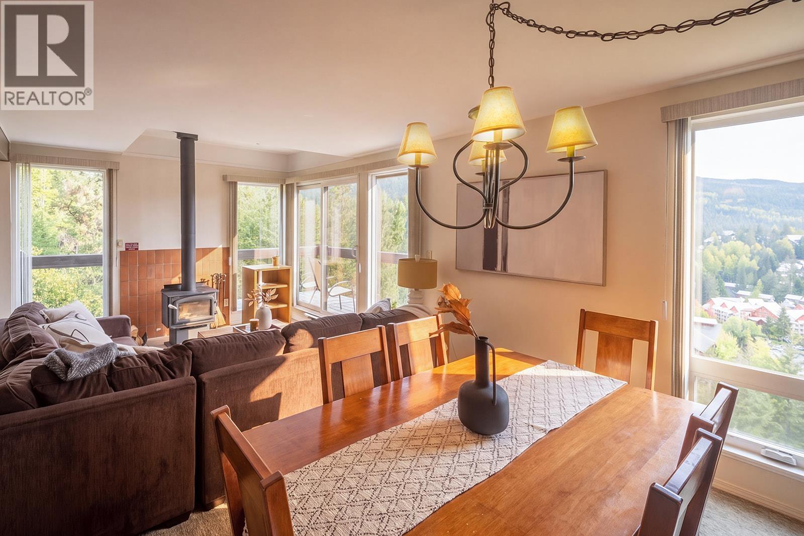 59 2400 CAVENDISH WAY, Whistler - Image 1