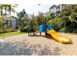 401 265 Ross Drive, New Westminster, BC V3L0C8 Photo 25