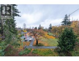 6463 Silver Avenue, Burnaby, BC V5H0K4 Photo 12