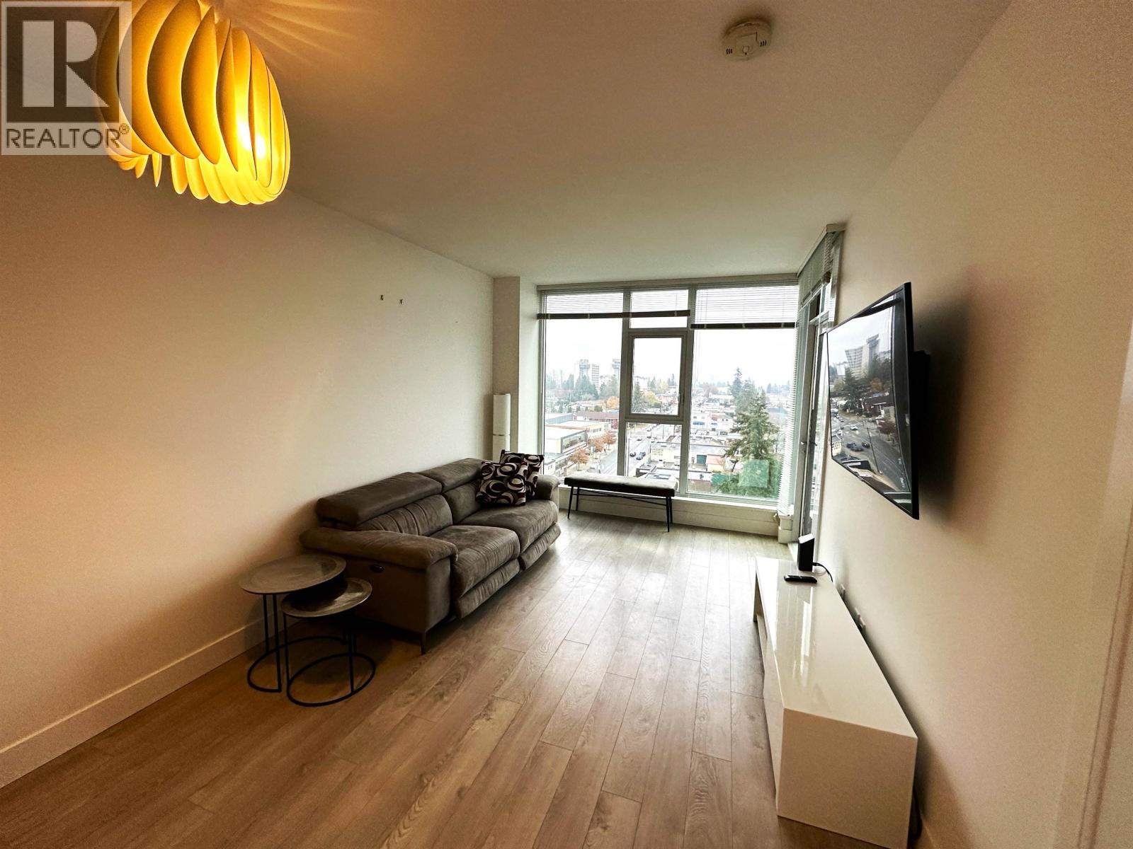 11XX 7303 NOBLE LANE, Burnaby - Image 1