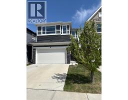 98 Lucas Crescent NW - photo 1