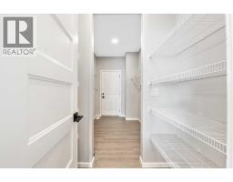 98 Lucas Crescent NW - photo 19