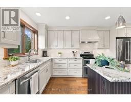 Kitchen - 34875 Union Road, Central Huron, ON N7A3X8 Photo 11