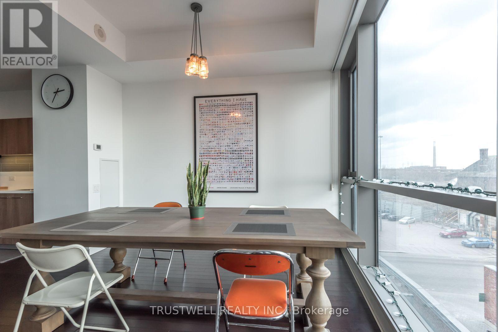 390 Cherry Street — photo 12