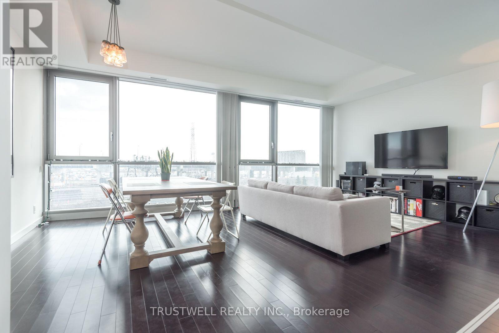 390 Cherry Street — photo 7