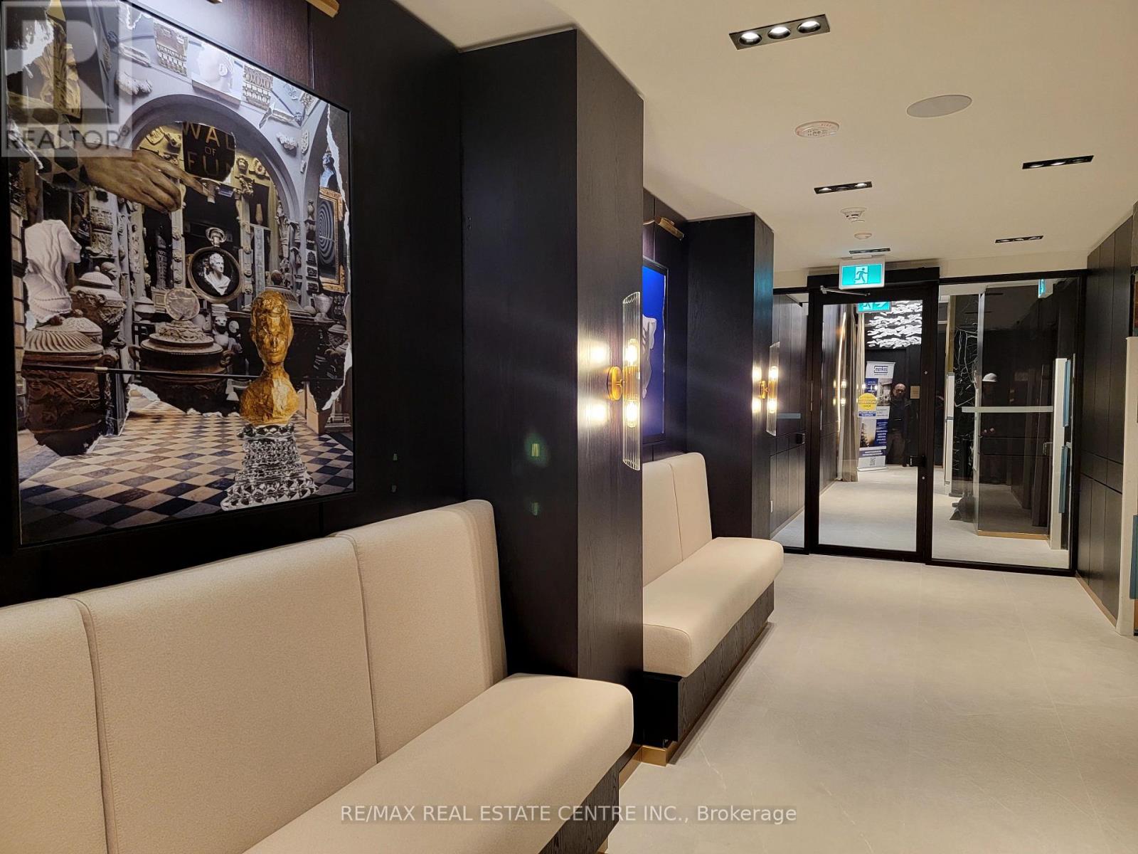 2107 - 771 YONGE STREET, Toronto (Rosedale-Moore Park) Ontario