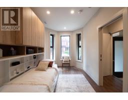Dining room - 1 - 23 Ross Street, Toronto, ON M5T1Z8 Photo 7