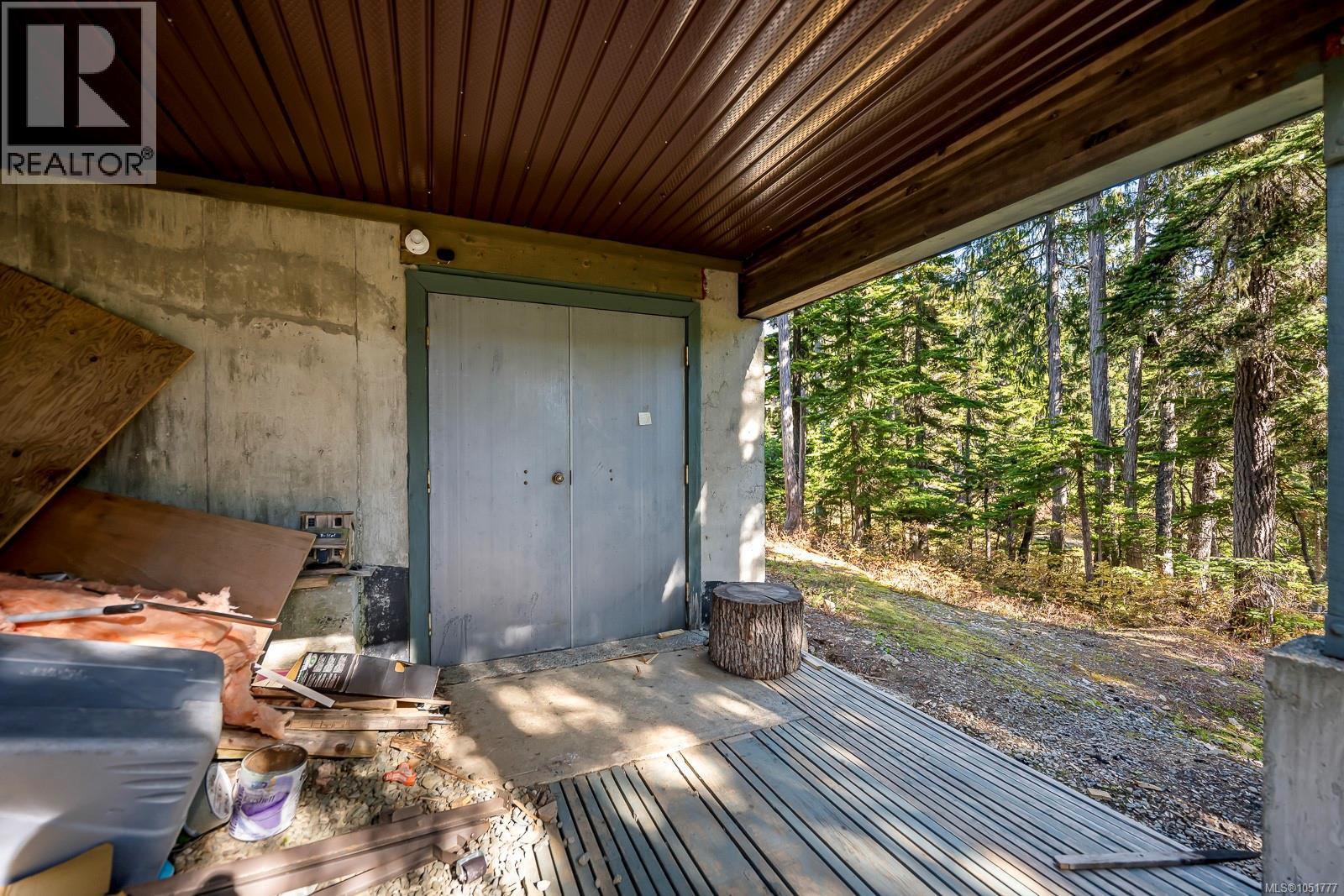 893 Clinton Wood Crt - 65