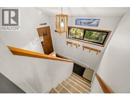 893 Clinton Wood Crt, Courtenay, BC V9J1L0 Photo 25
