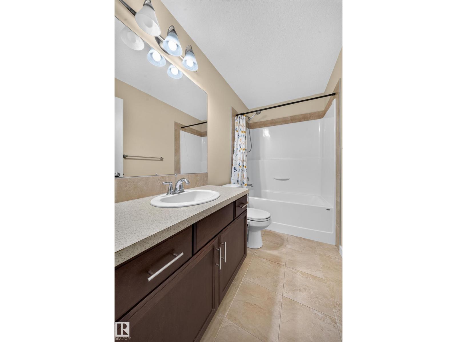 163 52 ST SW - 43